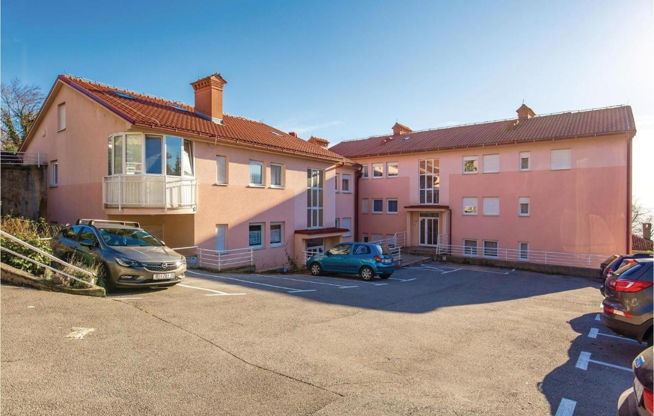 1 Bedroom Amazing Apartment In Rijeka Eksteriør bilde