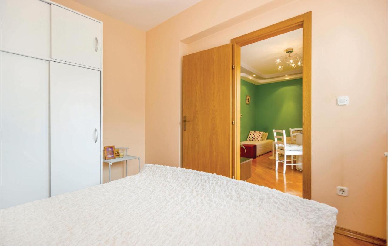 1 Bedroom Amazing Apartment In Rijeka Eksteriør bilde