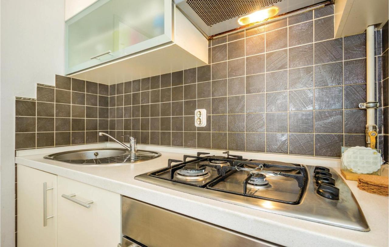 1 Bedroom Amazing Apartment In Rijeka Eksteriør bilde